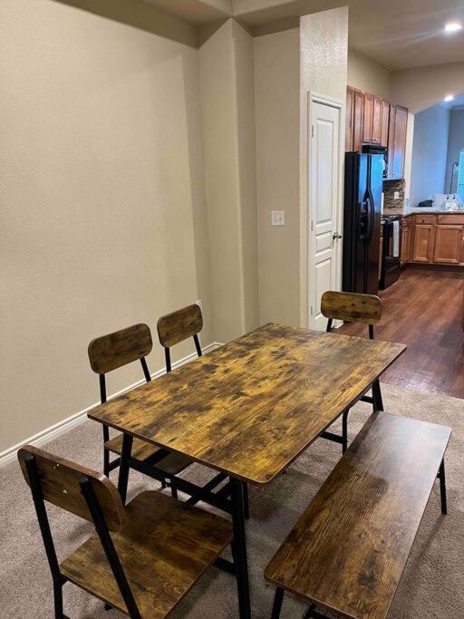 Hill Country Hiatus! Apartment Austin Bagian luar foto